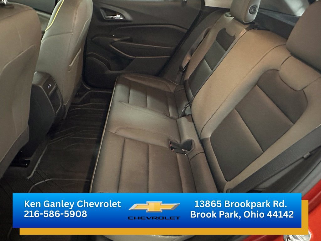 Certified 2024 Chevrolet Trax ACTIV w/ Driver Confidence Package FWD image 19