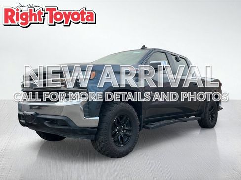 Used 2019 Chevrolet Silverado 1500 LT w/ Texas Edition AWD/4WD image 1