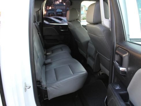 Used 2019 Chevrolet Silverado 1500 W/T AWD/4WD image 11