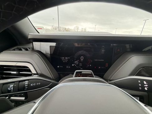 New 2026 GMC Yukon XL Elevation w/ Elevation Premium Package image 11