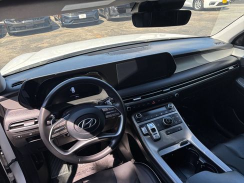 Used 2025 Hyundai Palisade SEL AWD/4WD image 32