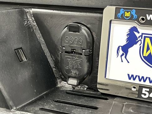 Used 2019 Chevrolet Silverado 1500 Custom w/ Custom Value Package image 48