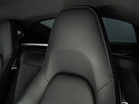 Certified 2023 Porsche 718 Cayman RWD image 19