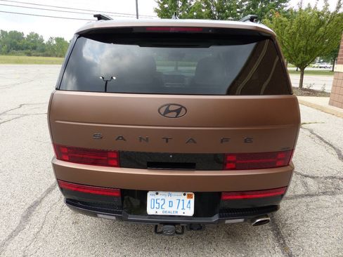 Used 2025 Hyundai Santa Fe Calligraphy AWD/4WD image 8