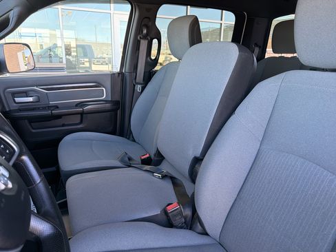 Used 2021 RAM 2500 Big Horn AWD/4WD image 18