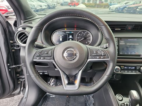Certified 2020 Nissan Kicks SR w/ SR Premium Package image 21