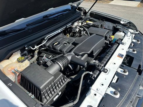 Used 2021 Chevrolet Colorado LT w/ Safety Package image 30