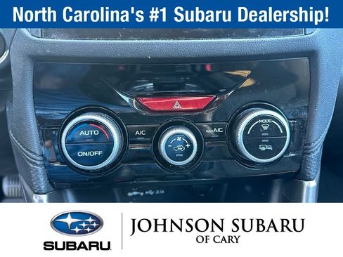 Used 2019 Subaru Forester Premium AWD/4WD image 13
