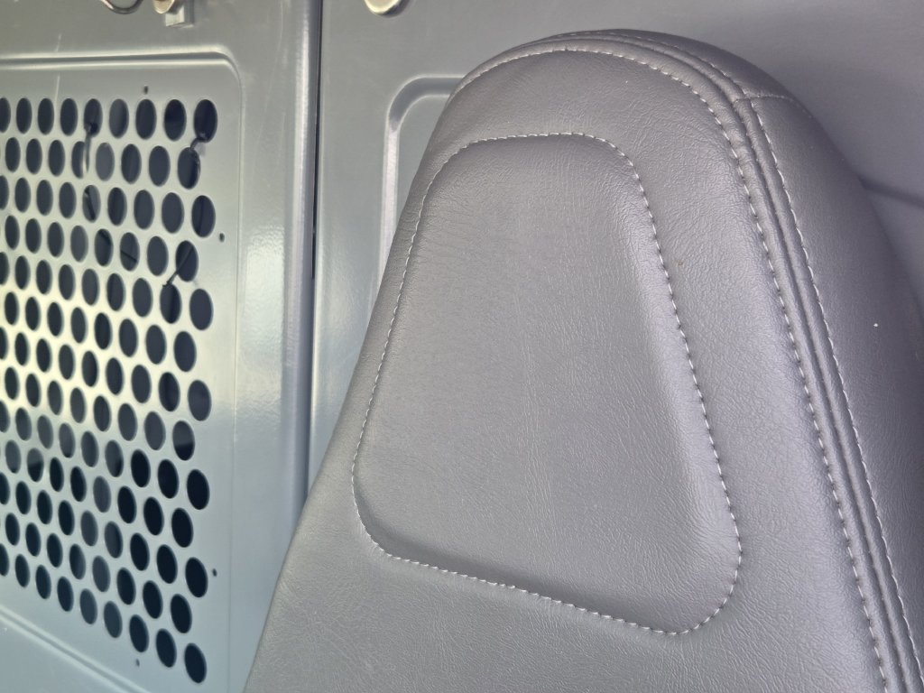 Used 2024 Chevrolet Express 3500 Extended RWD image 15