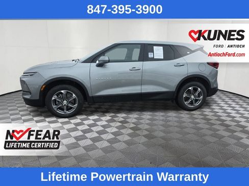 Used 2023 Chevrolet Blazer LT image 4