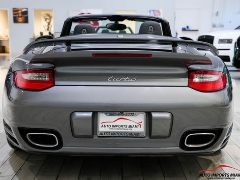 Used 2010 Porsche 911 Turbo image 17