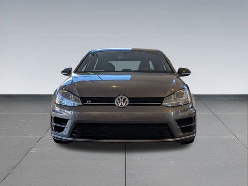 Used 2015 Volkswagen Golf R 4-Door image 8