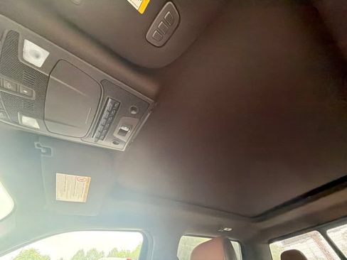Used 2020 Ford F350 King Ranch w/ King Ranch Ultimate Package AWD/4WD image 25