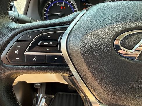 Used 2022 INFINITI Q50 Luxe AWD/4WD image 14