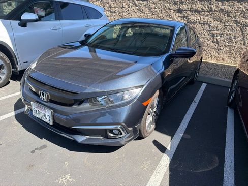 Used 2019 Honda Civic EX-L image 4
