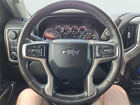Used 2021 Chevrolet Silverado 1500 LT Trail Boss w/ Convenience Package II AWD/4WD image 32