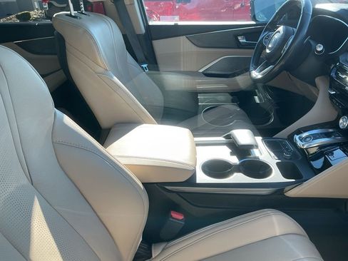 Certified 2022 Acura MDX SH-AWD w/ Advance Package image 11