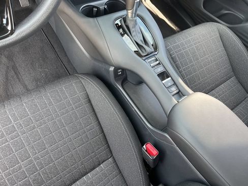 Certified 2026 Honda HR-V LX image 20