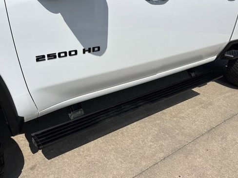 Used 2024 Chevrolet Silverado 2500 ZR2 w/ ZR2 Bison Edition image 19