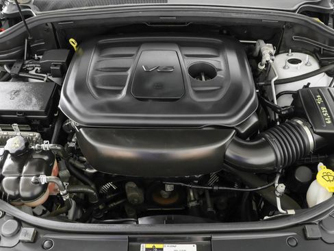 Used 2019 Jeep Grand Cherokee Altitude RWD image 48