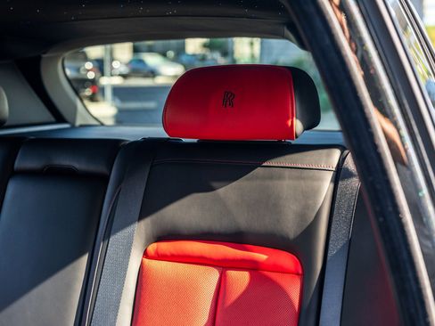 Used 2021 Rolls-Royce Cullinan image 52