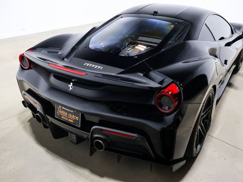 Used 2020 Ferrari 488 Pista image 81