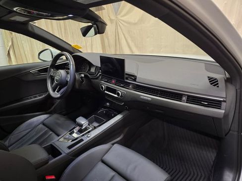 Used 2021 Audi A4 2.0T Premium w/ Convenience Package image 39