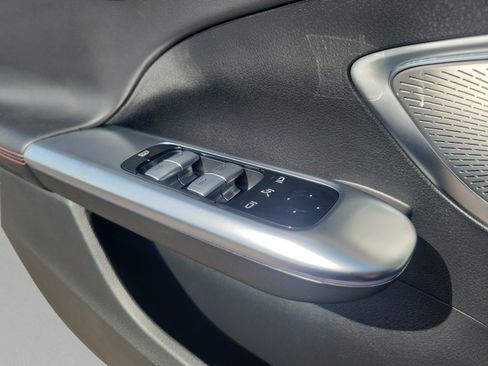 Certified 2023 Mercedes-Benz C 43 AMG 4MATIC Sedan image 12