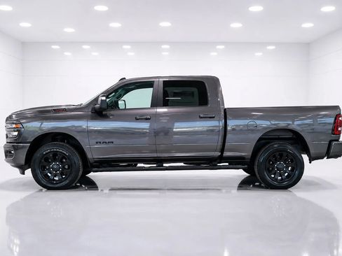 Used 2026 RAM 2500 Big Horn AWD/4WD image 2