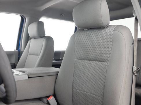 Used 2017 Ford F150 XLT w/ XTR Package image 26