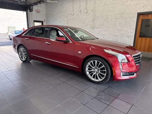 Used 2018 Cadillac CT6 Luxury AWD/4WD image 1