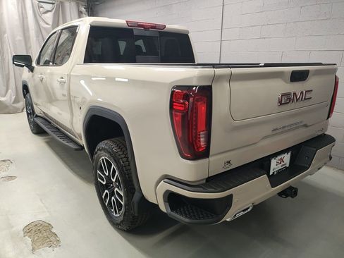 New 2026 GMC Sierra 1500 AT4 w/ AT4 Premium Package AWD/4WD image 19
