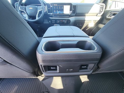 New 2026 Chevrolet Silverado 1500 LT w/ Z71 Off-Road Package image 32