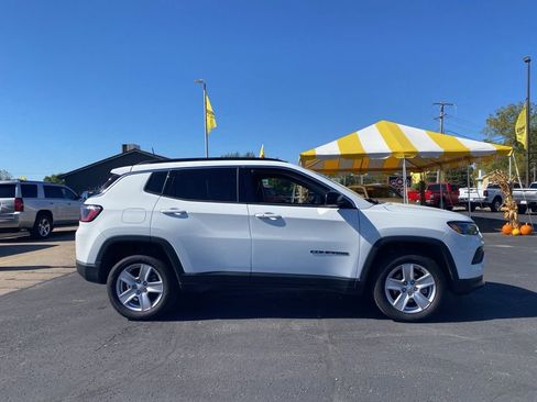 Used 2022 Jeep Compass Latitude w/ Convenience Group image 5