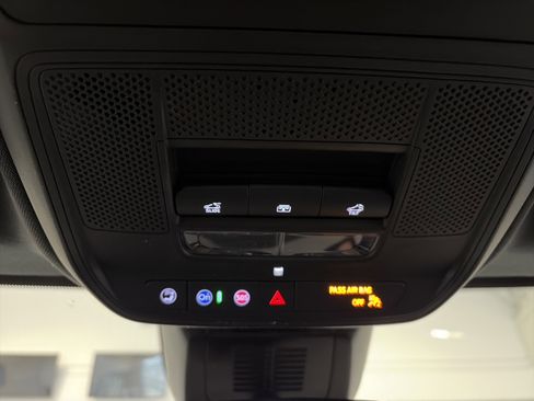 New 2026 Chevrolet Equinox LT w/ Convenience Package II image 25