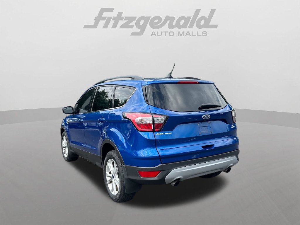 Used 2018 Ford Escape SE w/ SE Sync 3 Package AWD/4WD image 6