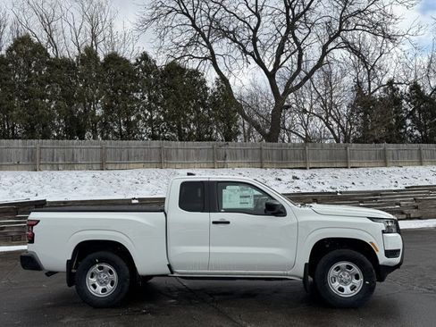 New 2026 Nissan Frontier S image 6