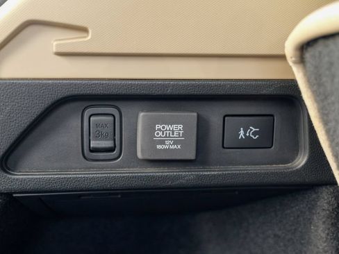 Used 2023 Acura MDX SH-AWD w/ Advance Package image 65