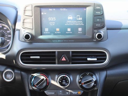 Used 2020 Hyundai Kona SEL Plus image 16