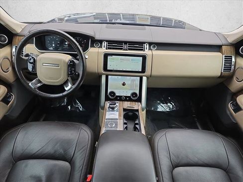 Used 2019 Land Rover Range Rover HSE image 9
