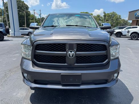 Used 2015 RAM 1500 Express AWD/4WD image 2
