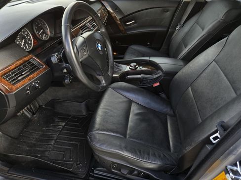 Used 2007 BMW 530i Sedan image 18