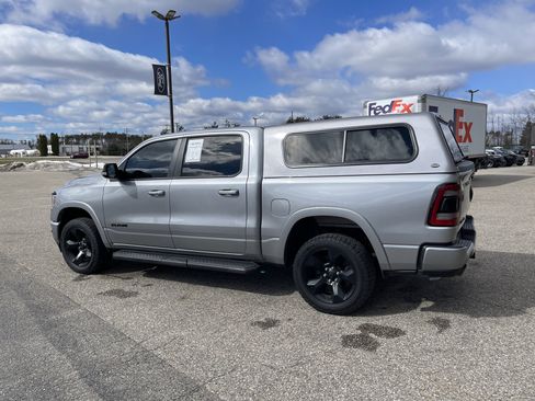 Used 2022 RAM 1500 Laramie AWD/4WD image 5
