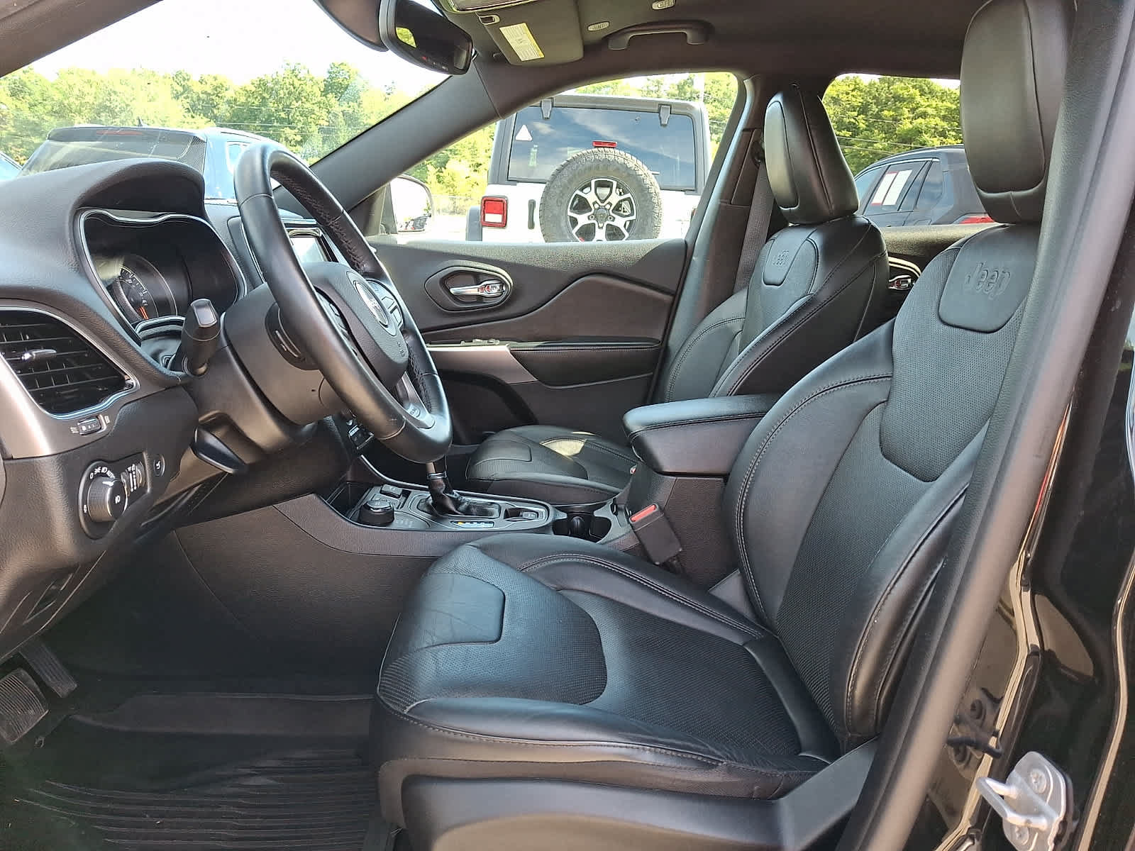 Used 2020 Jeep Cherokee High Altitude AWD/4WD image 15