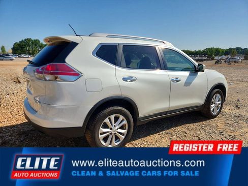Used 2015 Nissan Rogue SV w/ SV Premium Package image 6