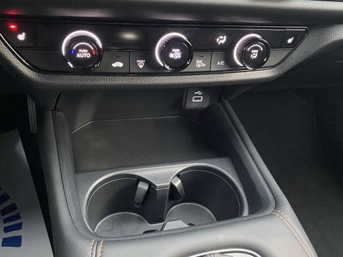 Certified 2024 Honda HR-V Sport image 26