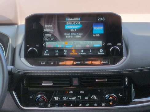 Used 2023 Nissan Rogue SL w/ SL Premium Package image 19