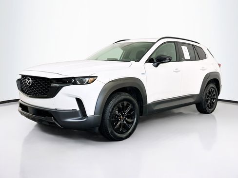 Used 2025 MAZDA CX-50 AWD 2.5 Hybrid w/ Premium Pkg image 3