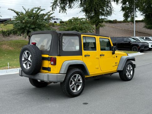 Used 2008 Jeep Wrangler Unlimited X RWD image 2