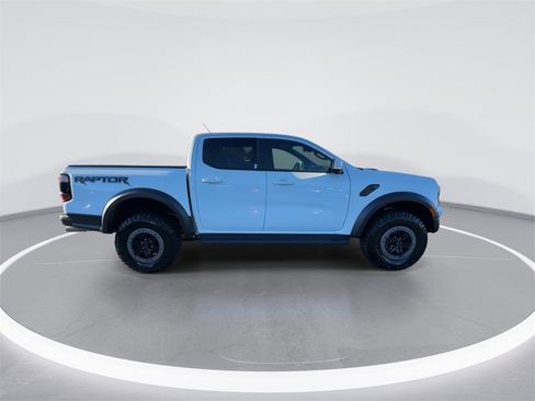Used 2025 Ford Ranger Raptor image 9